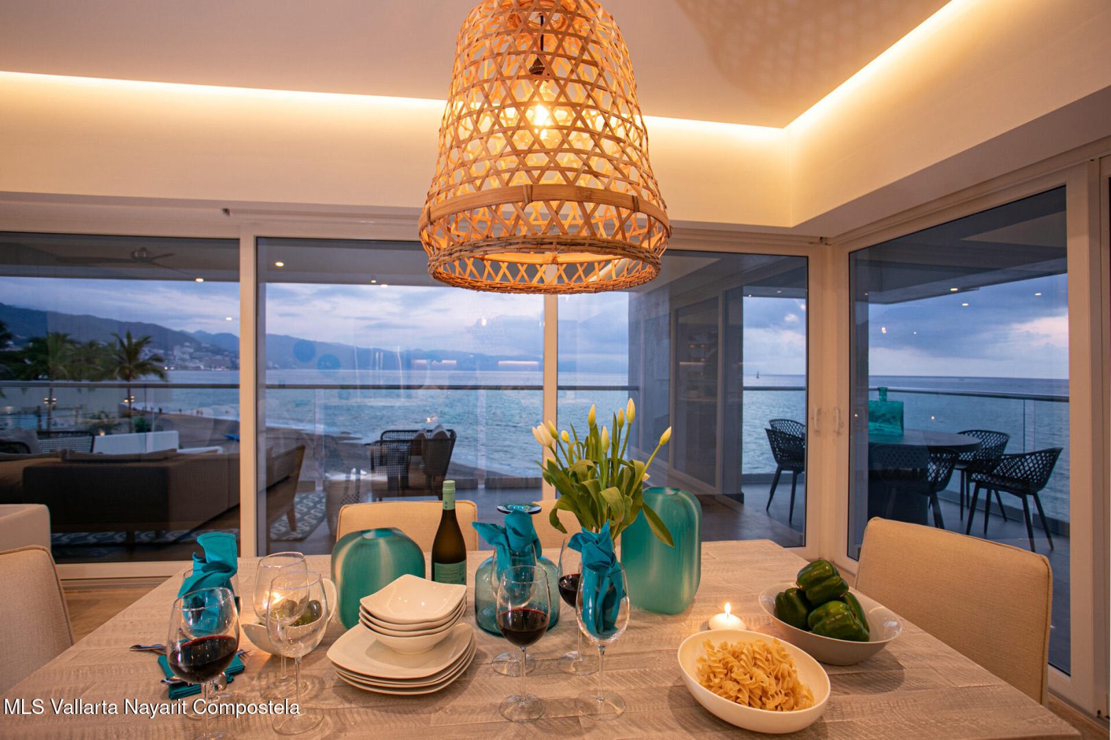 20251026184205508907000000-o