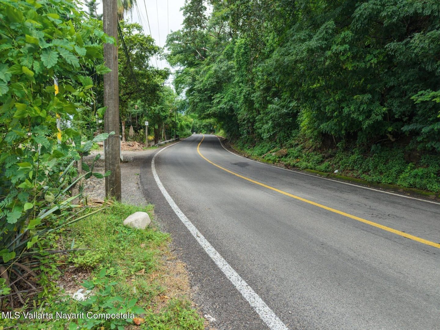 20251028194604596079000000-o