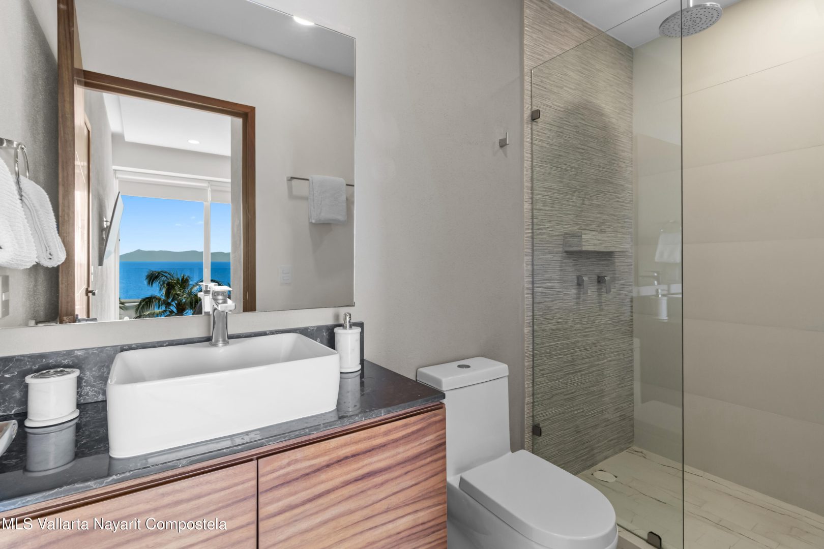 20251028231237037877000000-o