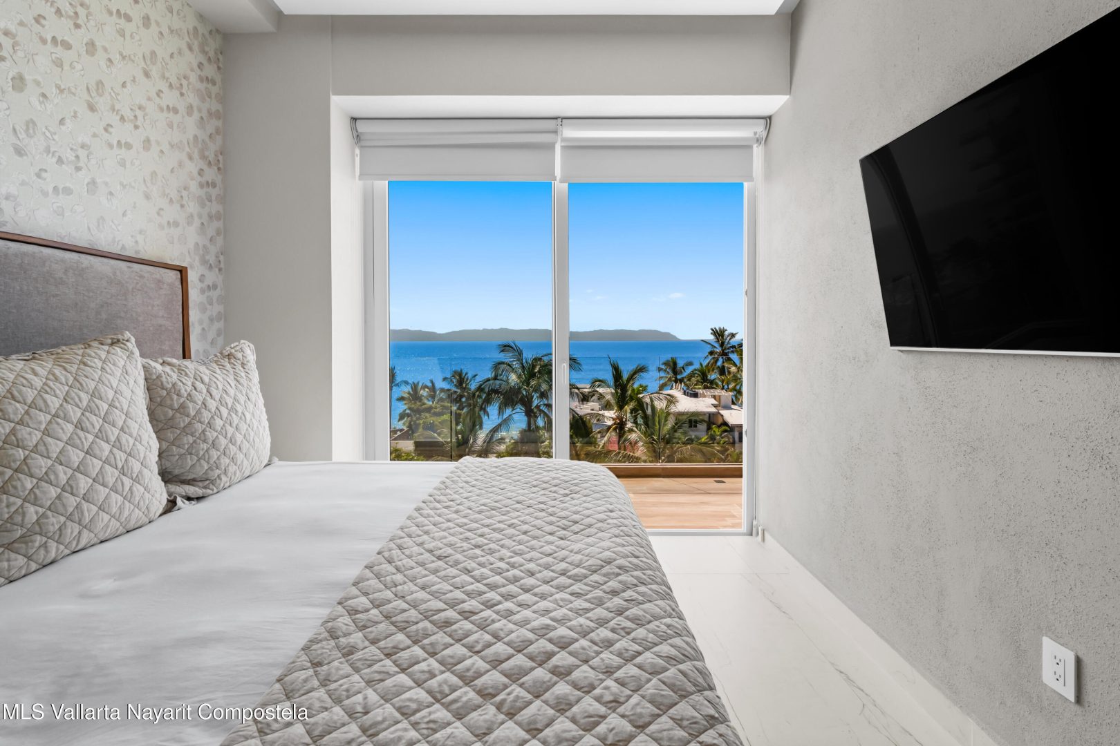 20251028231240751301000000-o