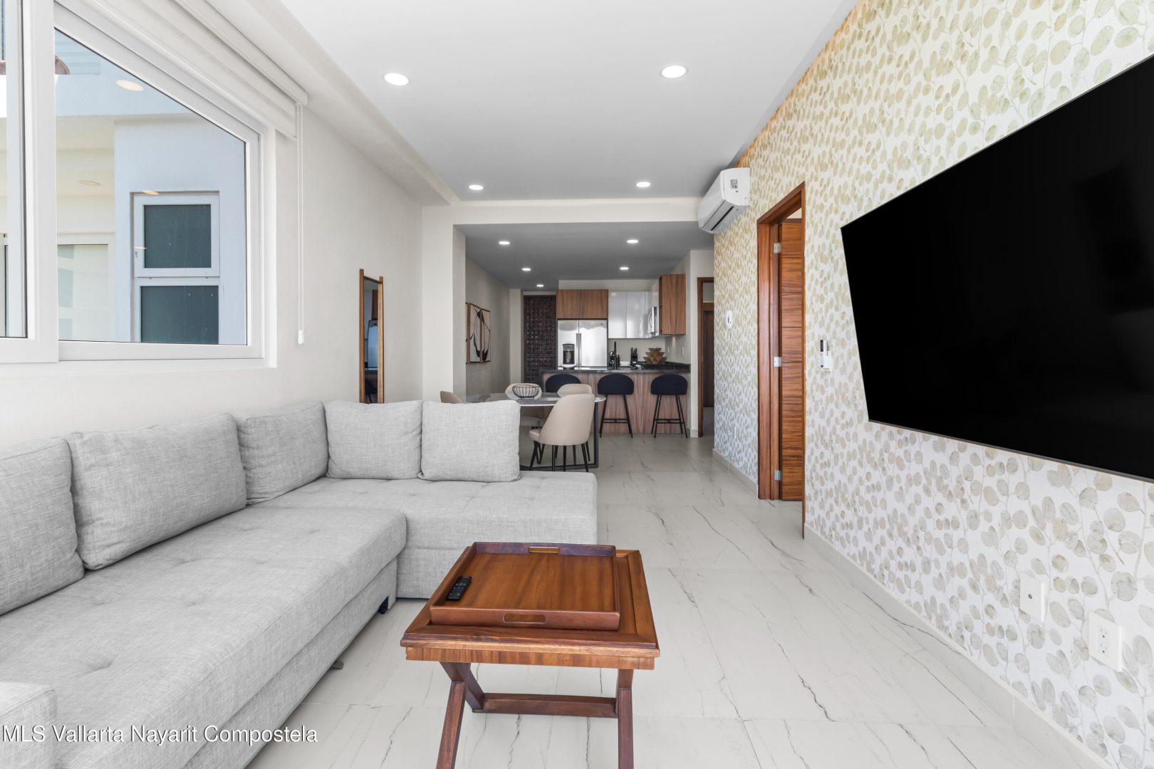 20251028231254811097000000-o