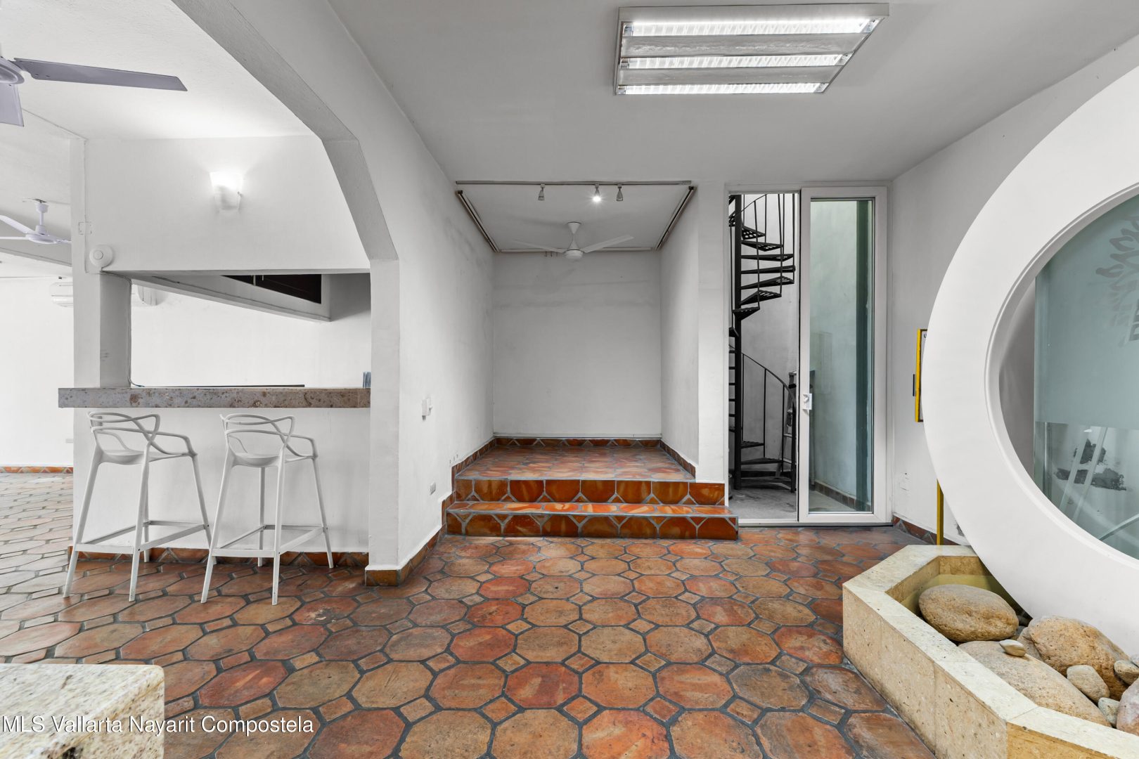 20251030002511966956000000-o