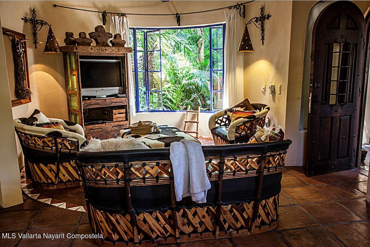 20251030230858810379000000-o