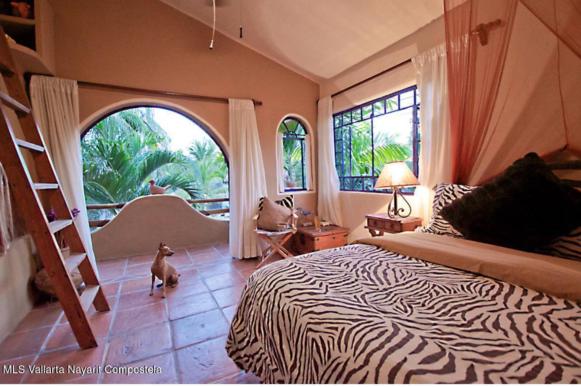 20251030231118203235000000-o