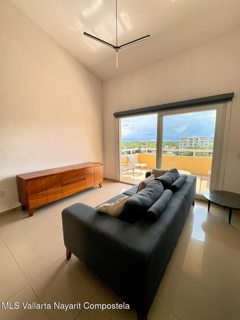 20251103211818360134000000-o