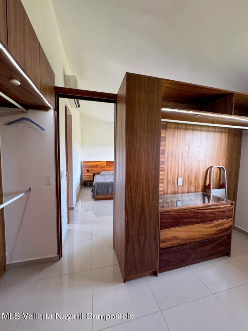 20251103211822473291000000-o