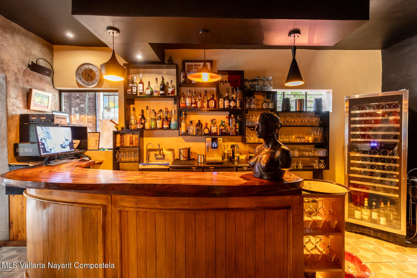 20251104202026222960000000-o