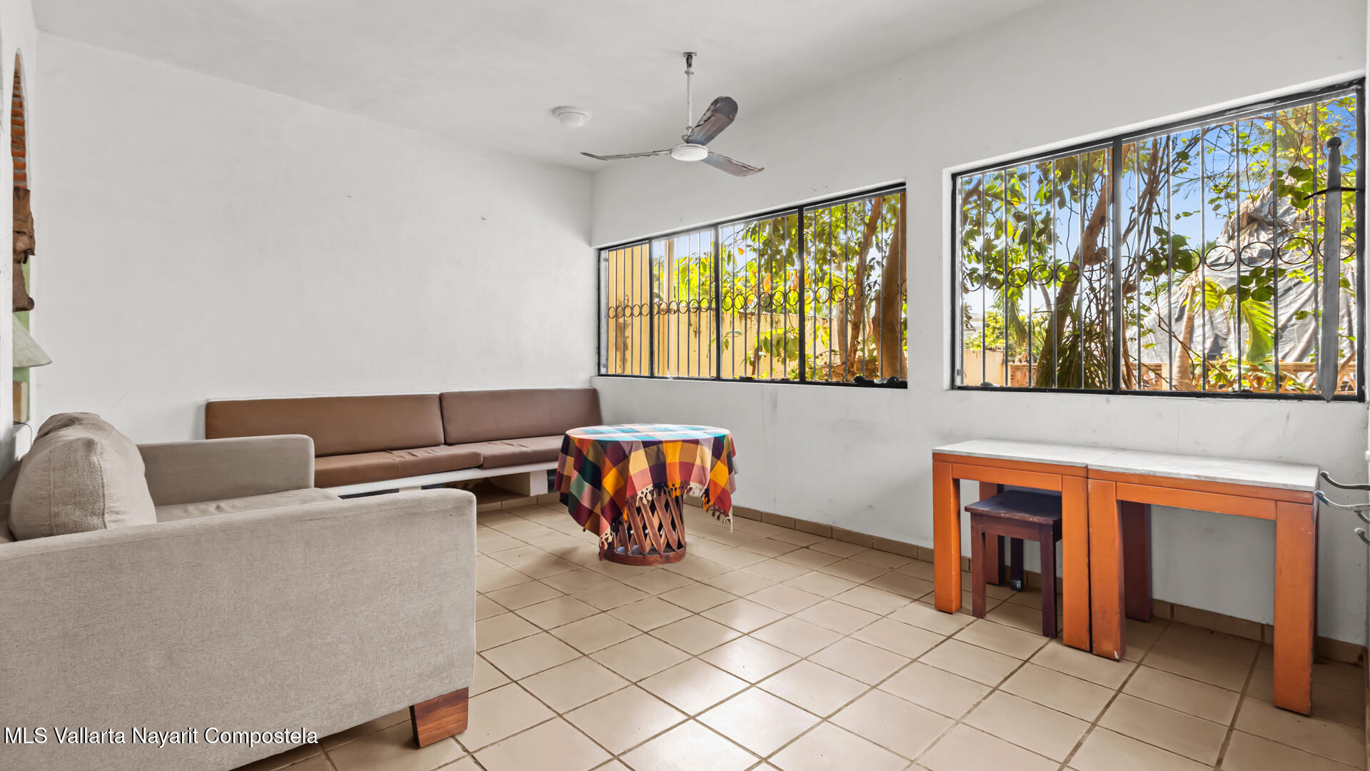 20251104230338917591000000-o