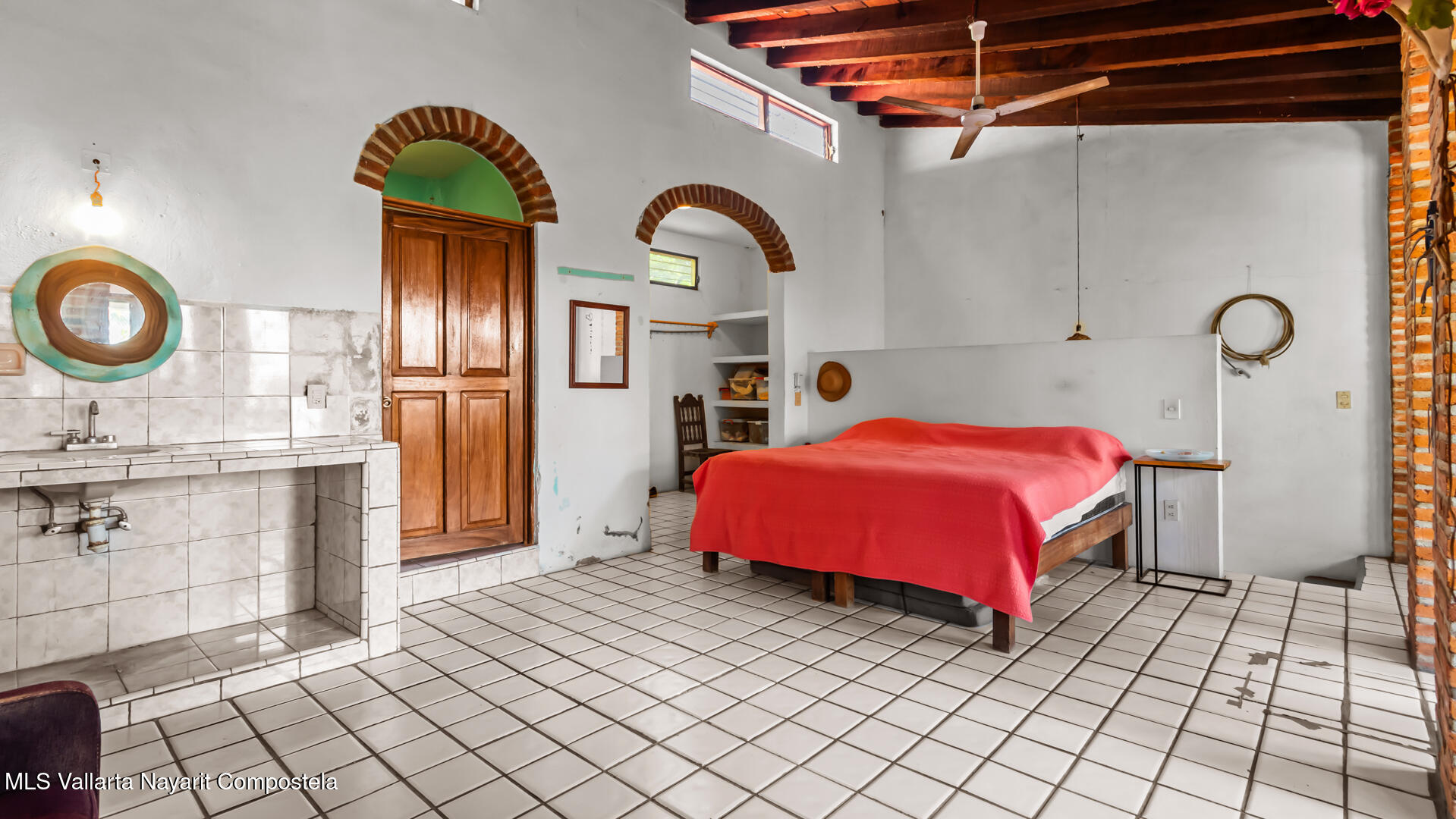 20251104230340867652000000-o