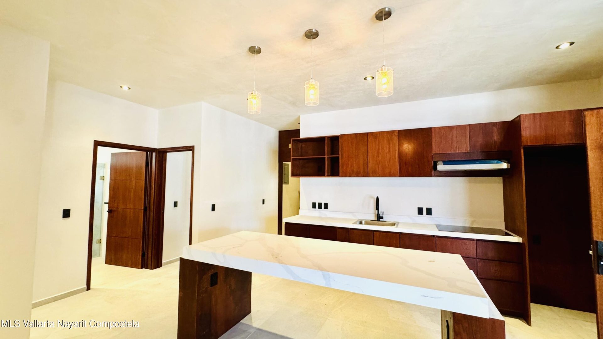 20251104232141102625000000-o