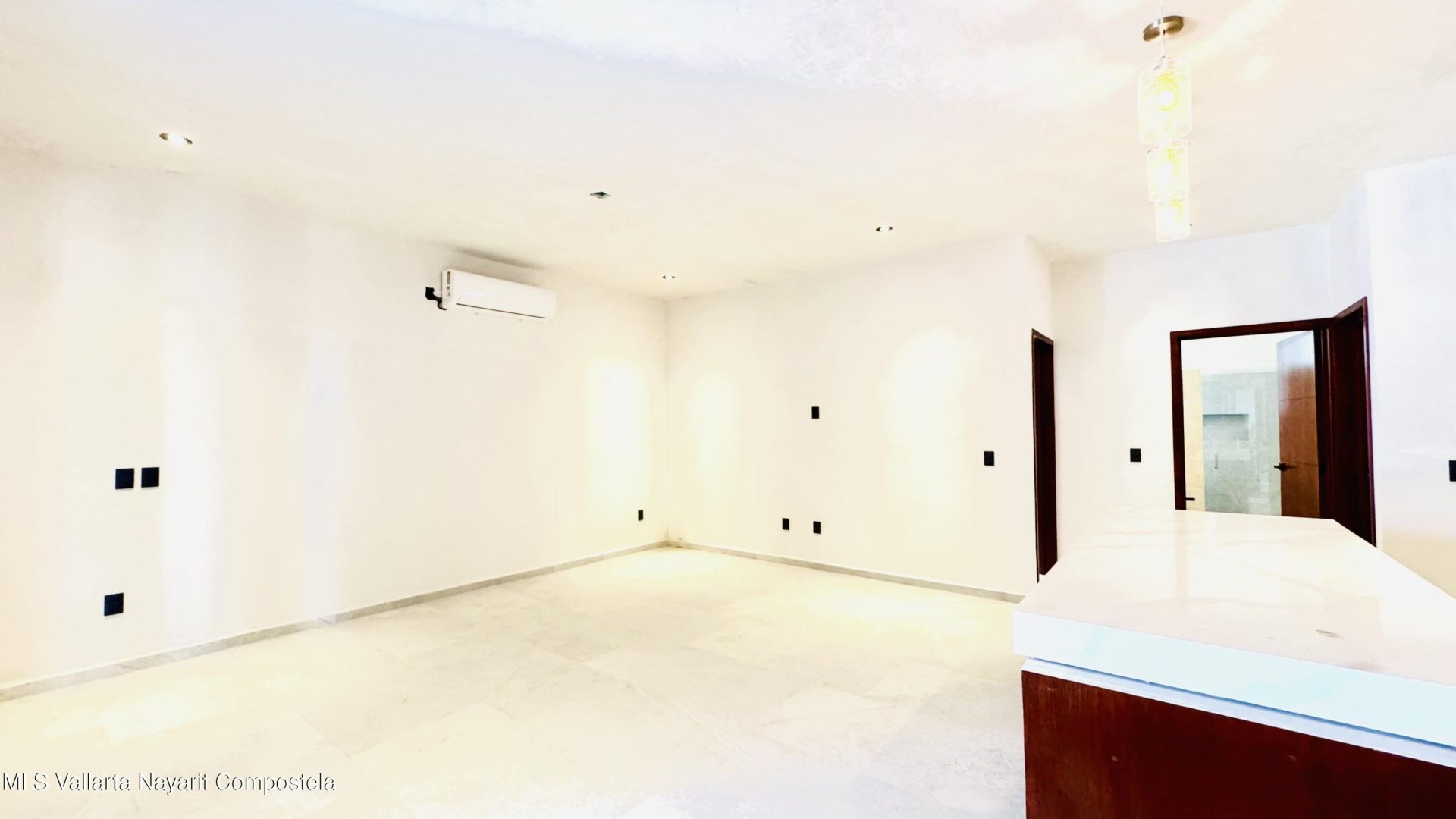 20251104232143083389000000-o