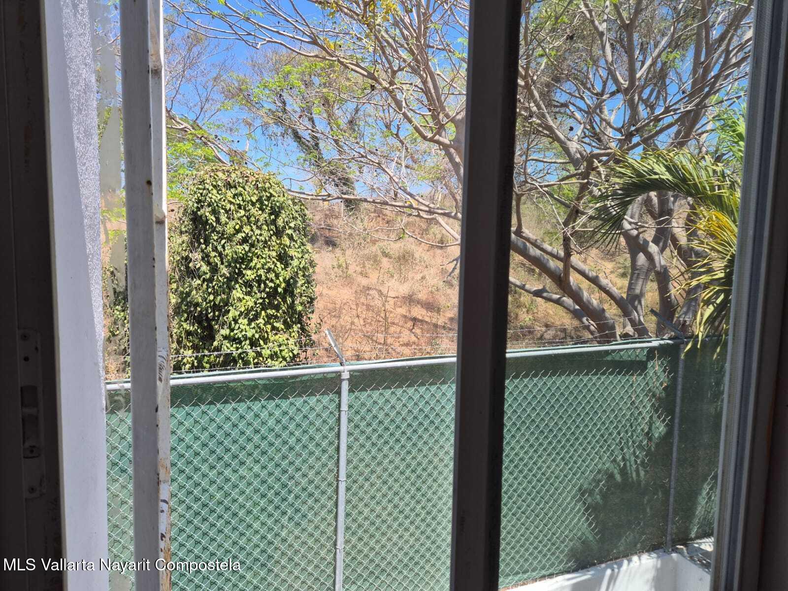 20251105002510521035000000-o