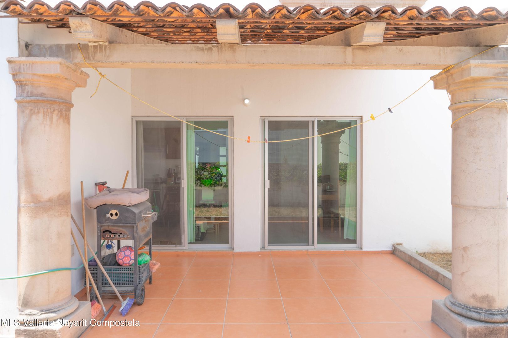 20251105005221801737000000-o