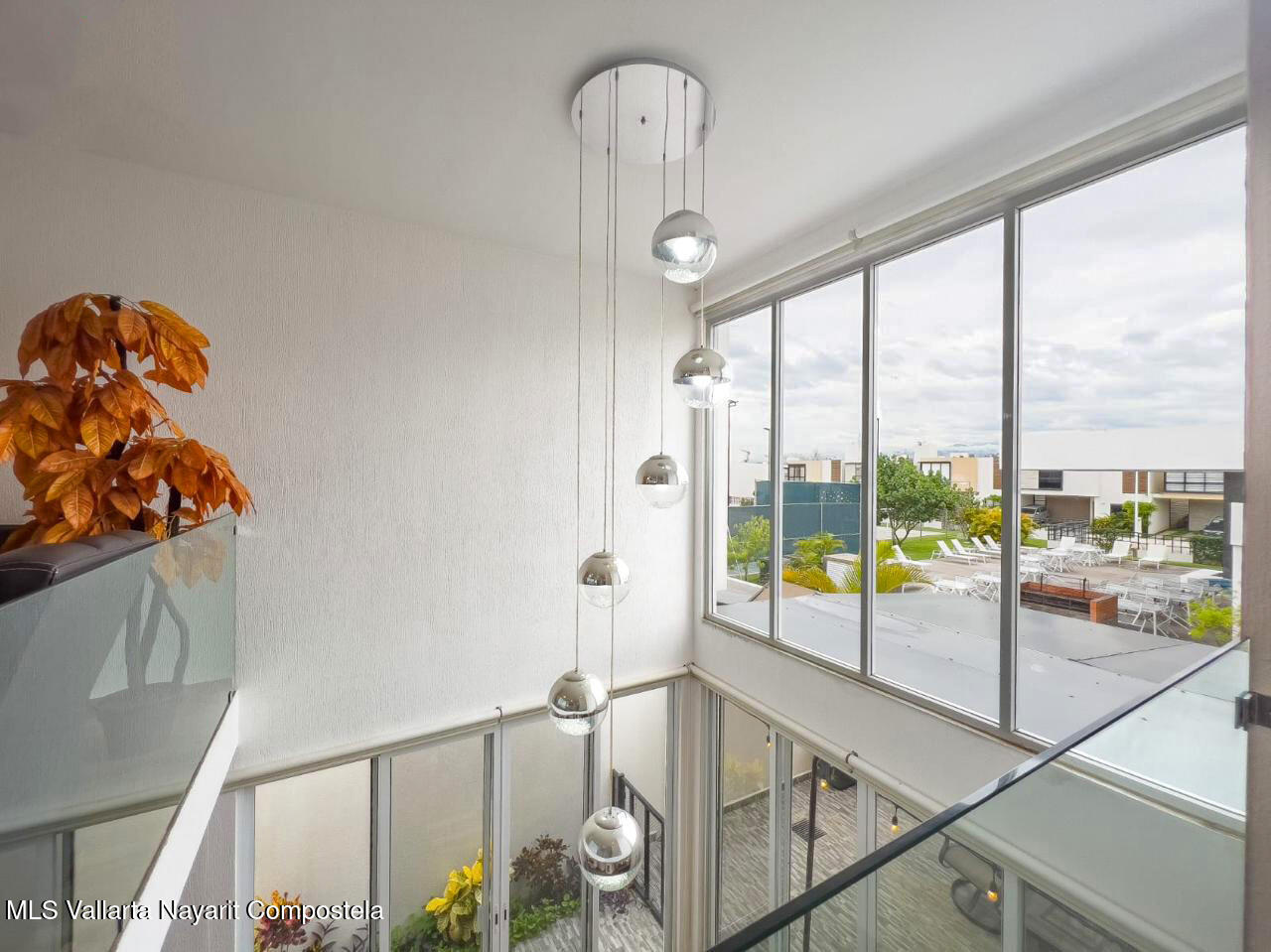 20251105195601153155000000-o