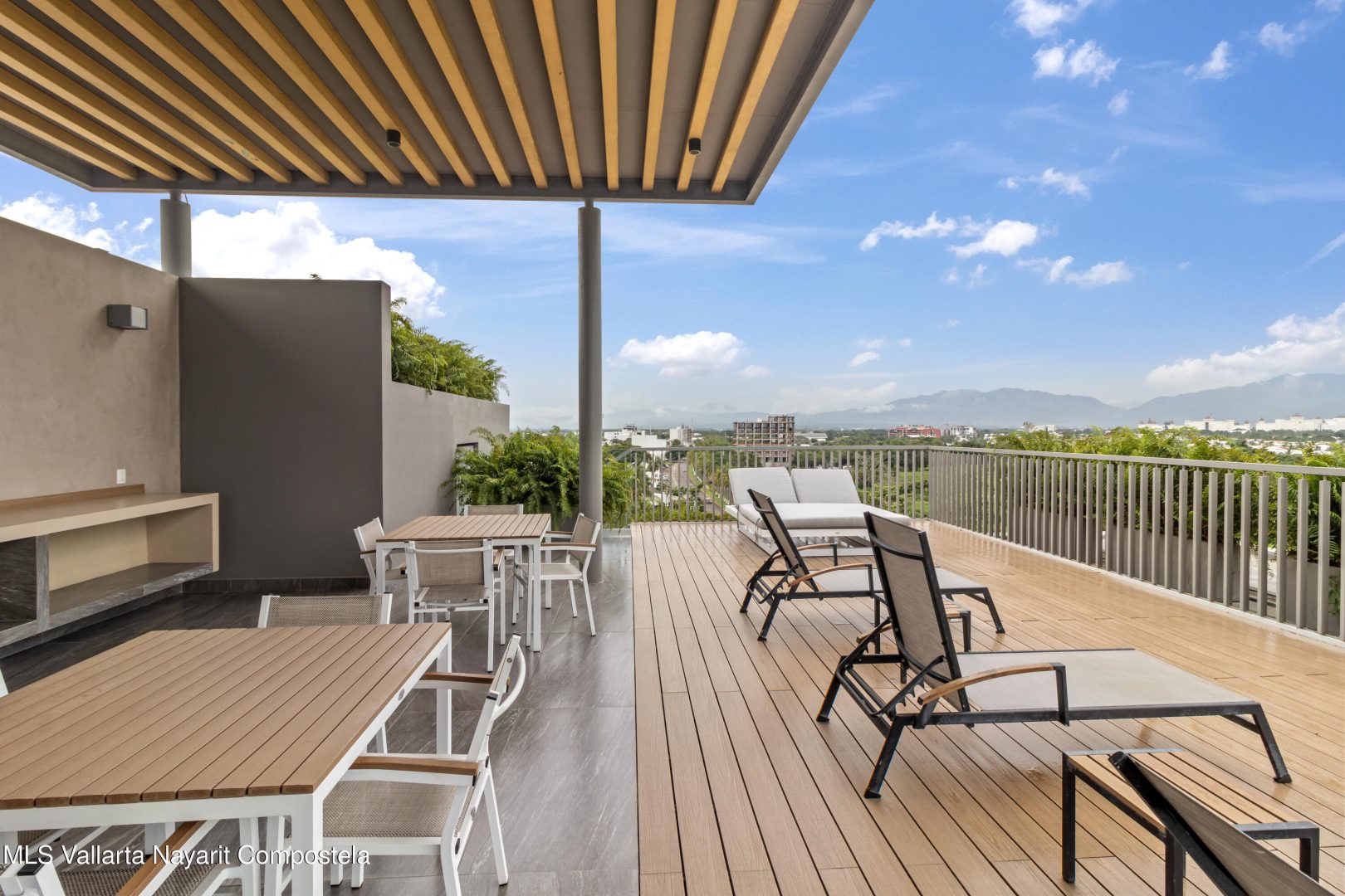 20251105210910734681000000-o