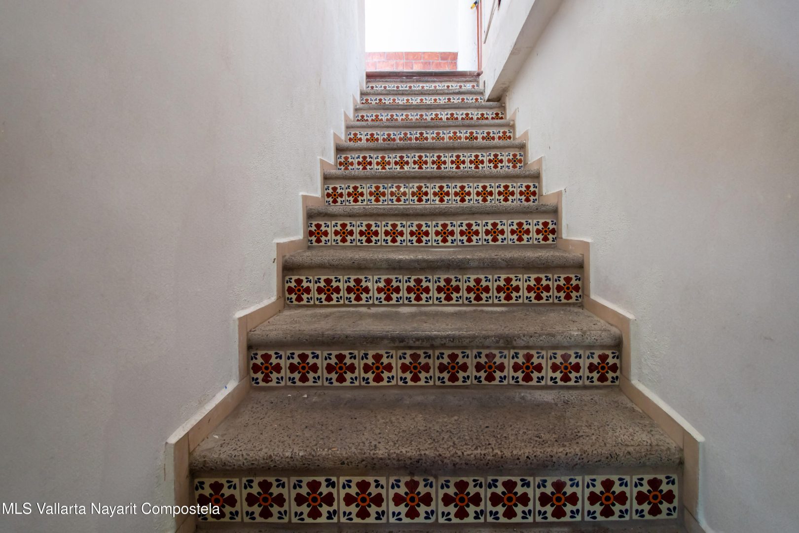 20251106025507701698000000-o