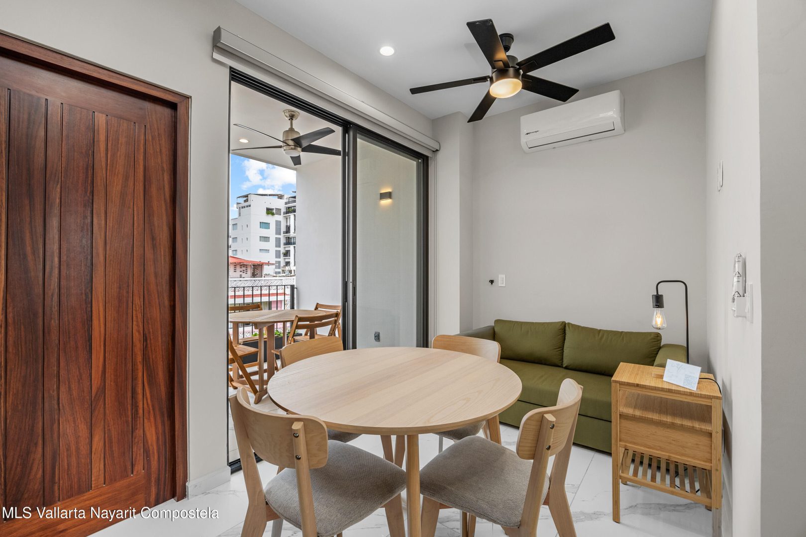 20251106072253332241000000-o