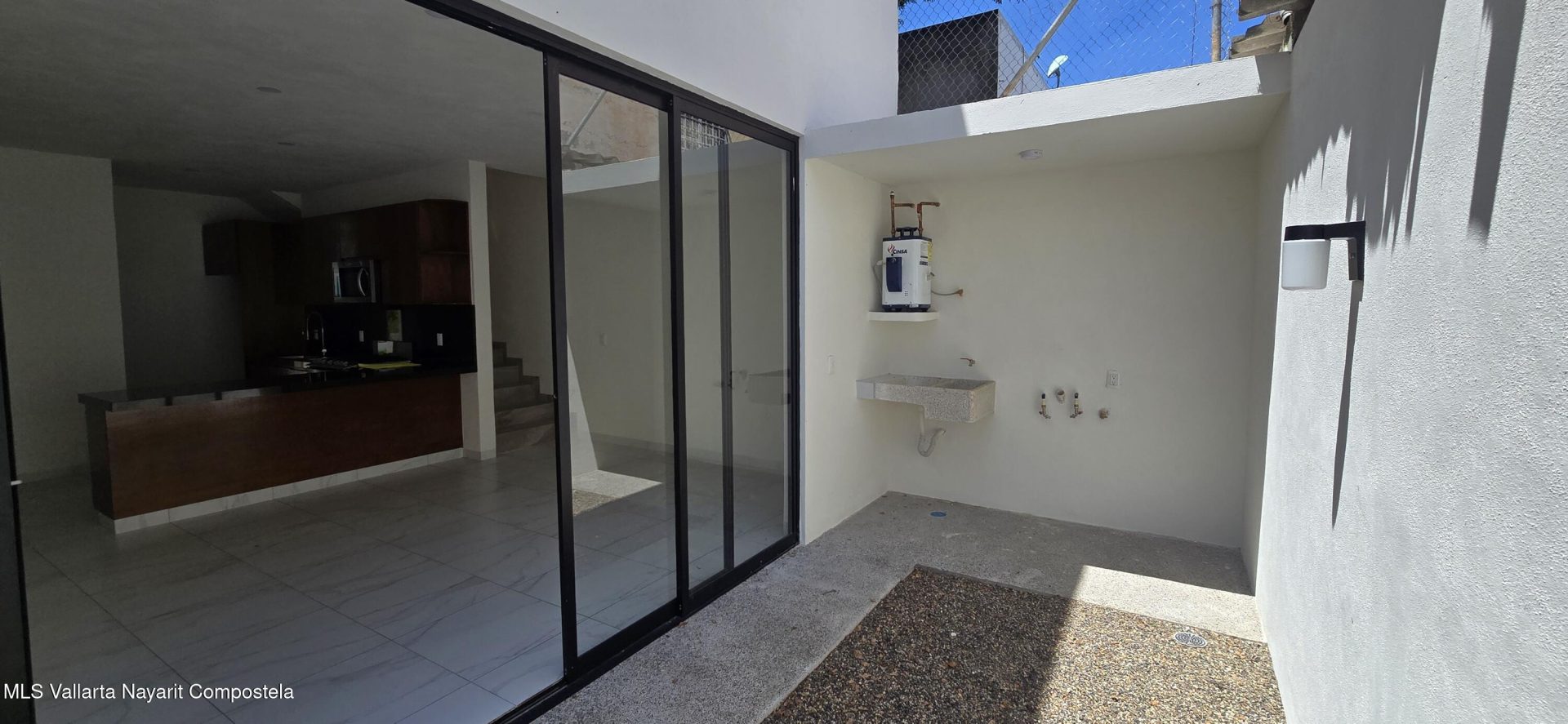 20251106170610509005000000-o