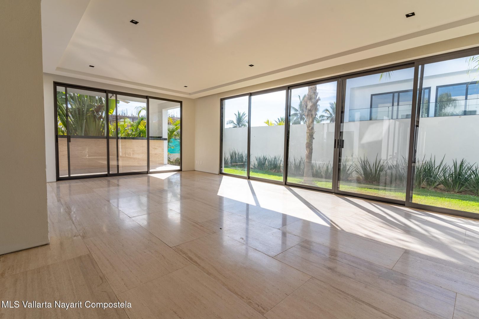 20251106193722242398000000-o