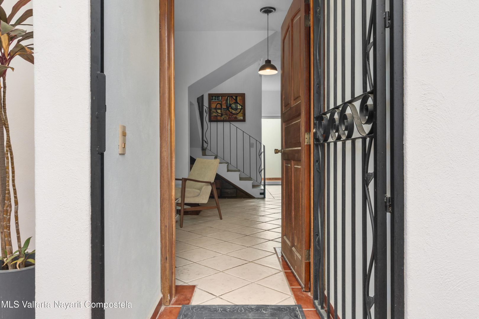 20251107212542530291000000-o