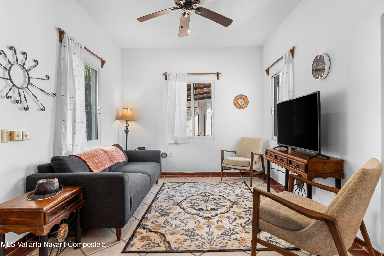 20251107212700904527000000-o