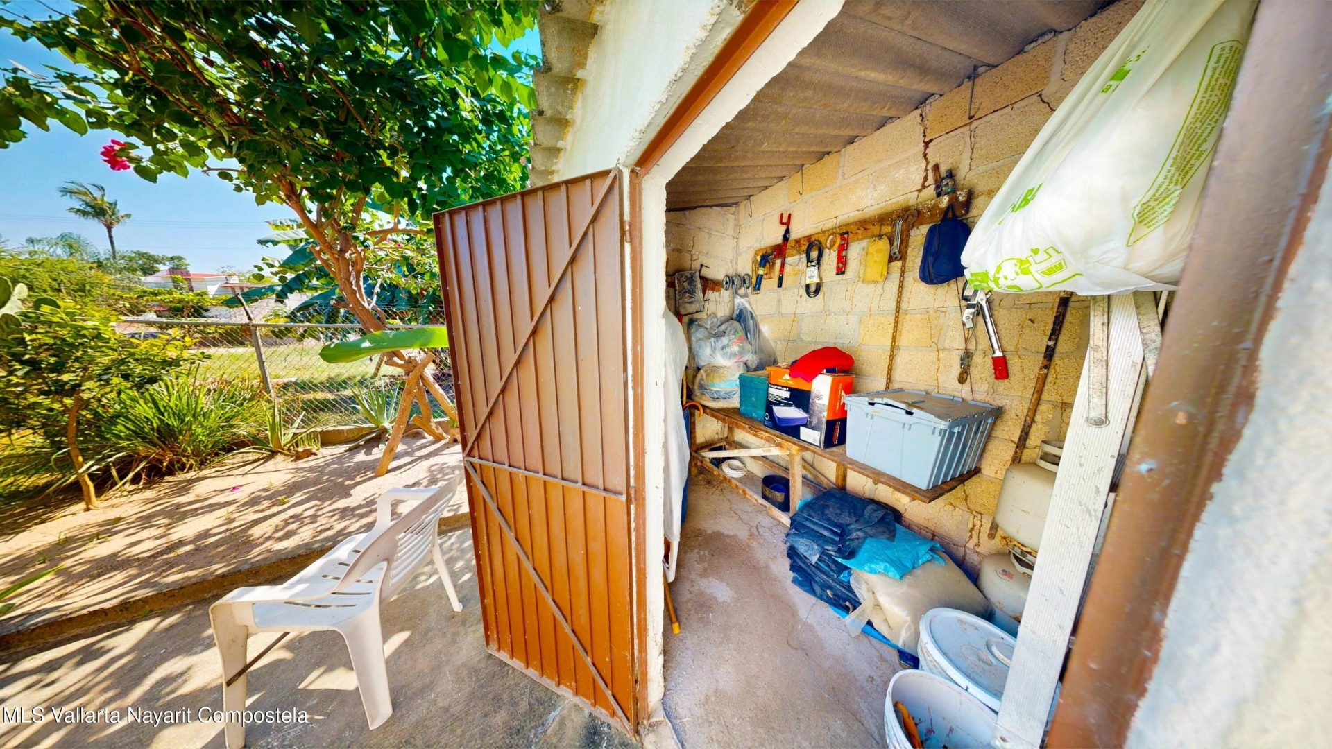 20251107212711608436000000-o