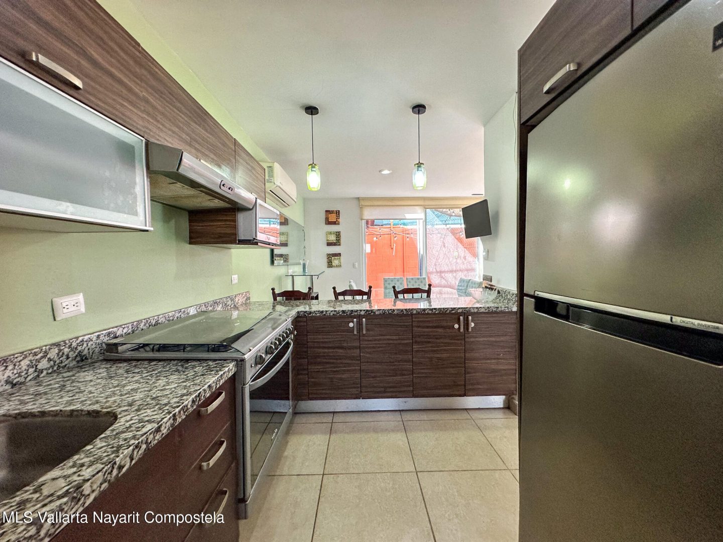 20251107223124387200000000-o