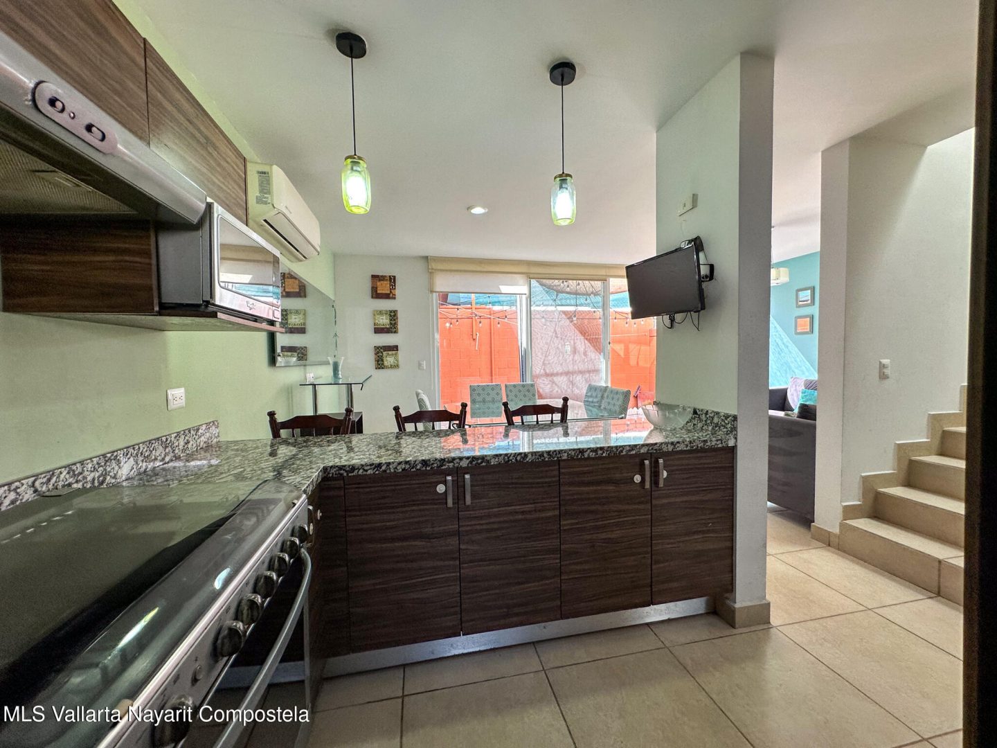 20251107223129580962000000-o