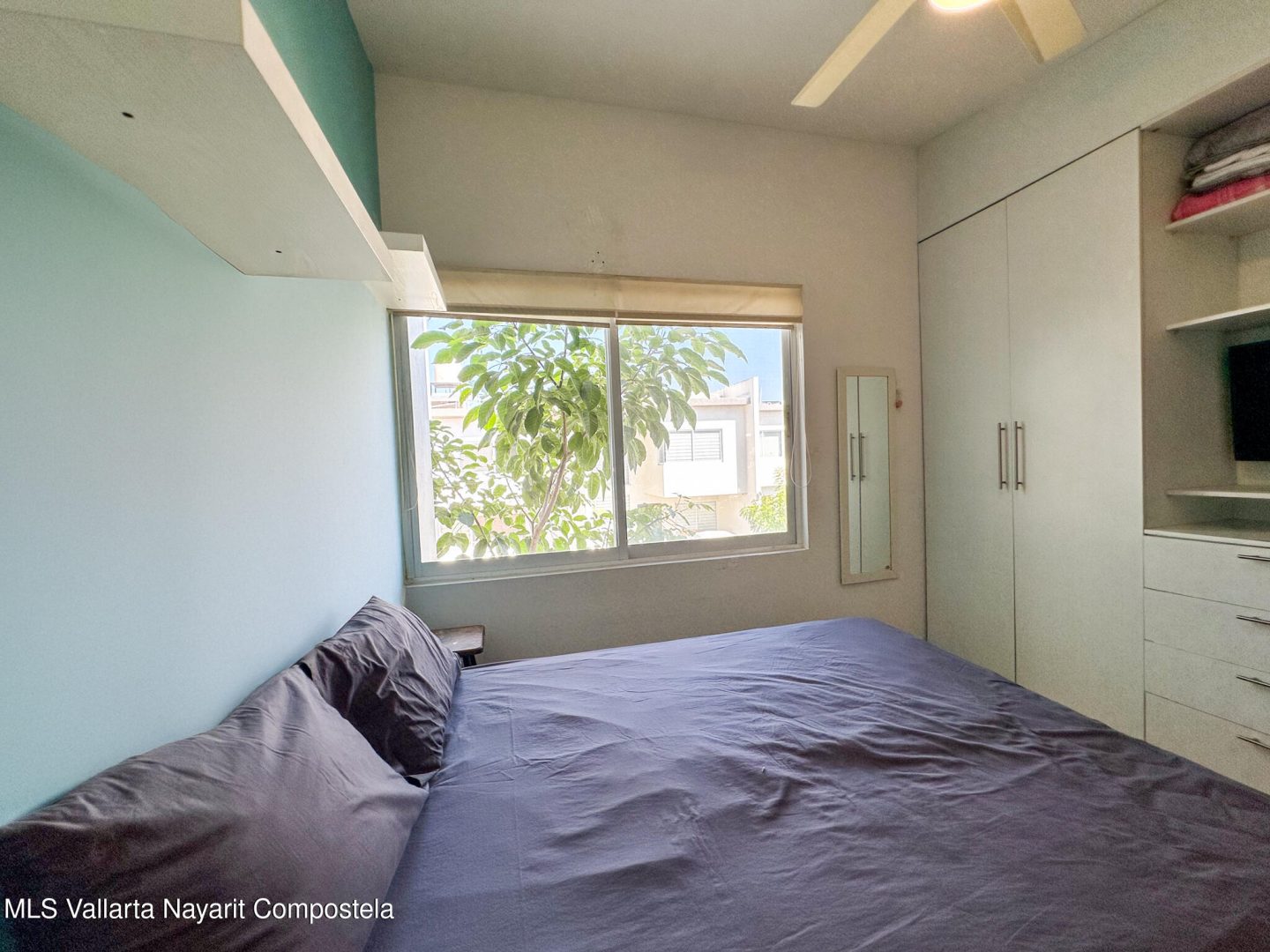 20251107223159581844000000-o