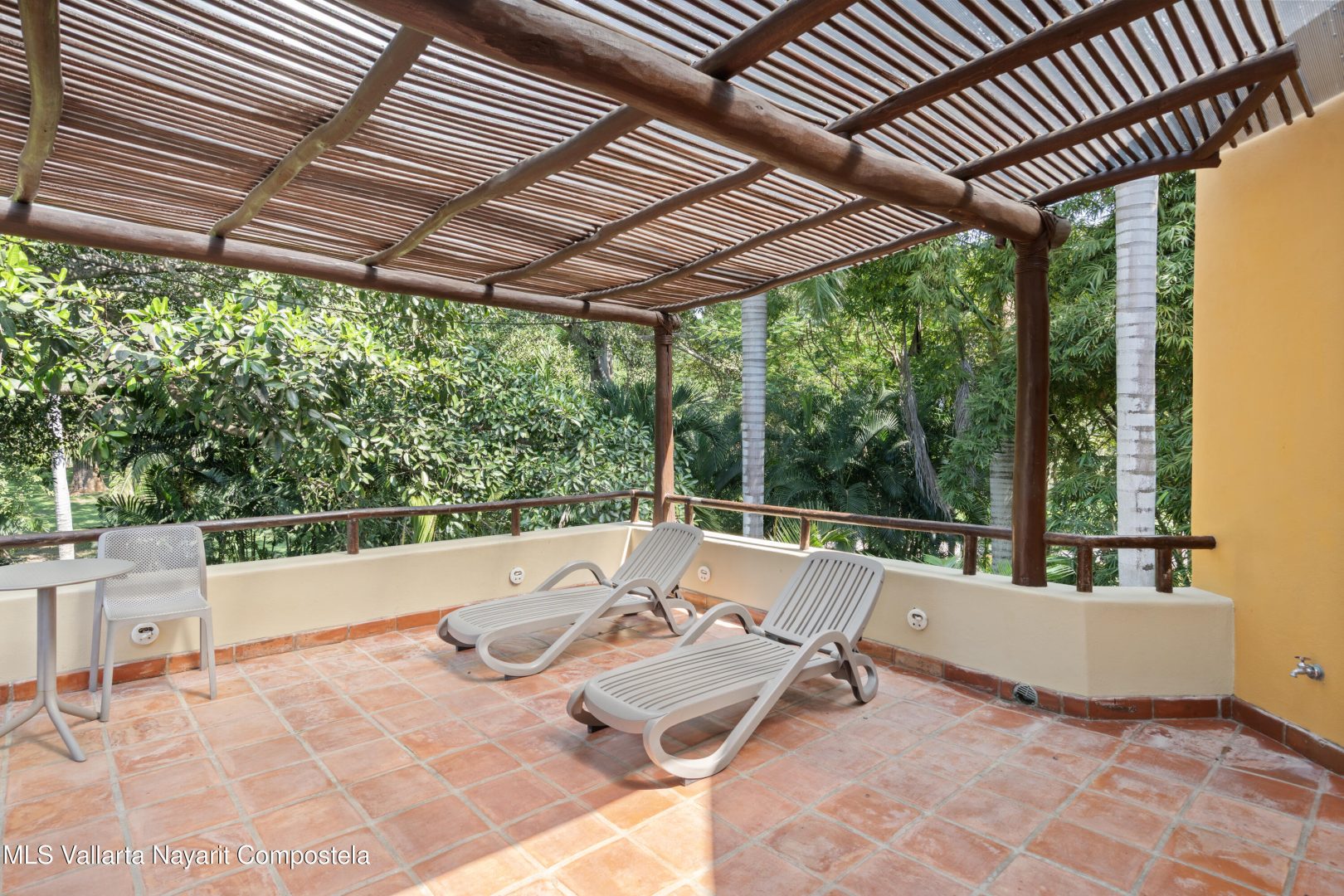 20251108010342077393000000-o