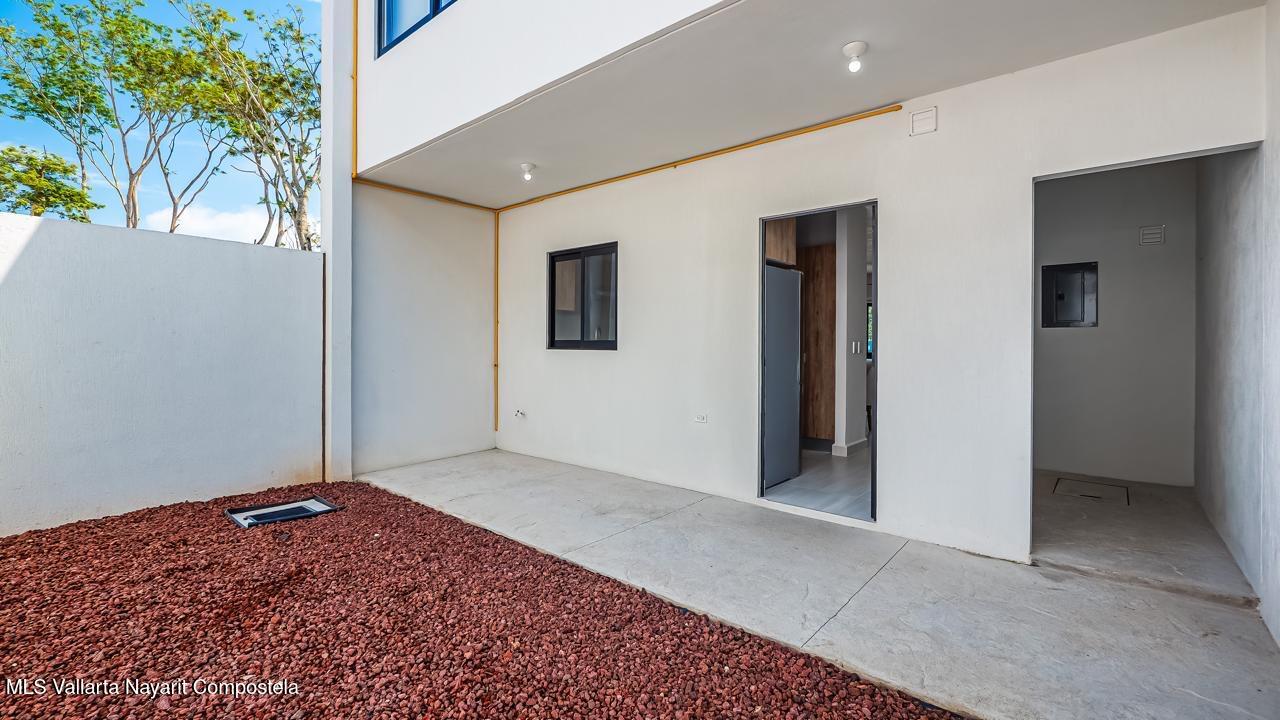 20251111184057035065000000-o