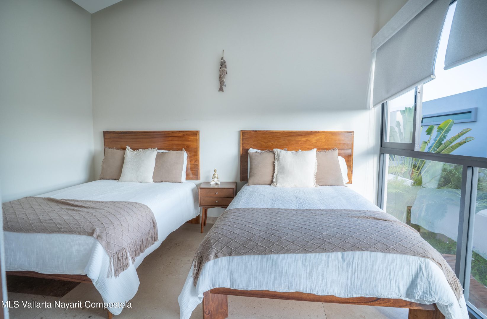 20251111201657948926000000-o