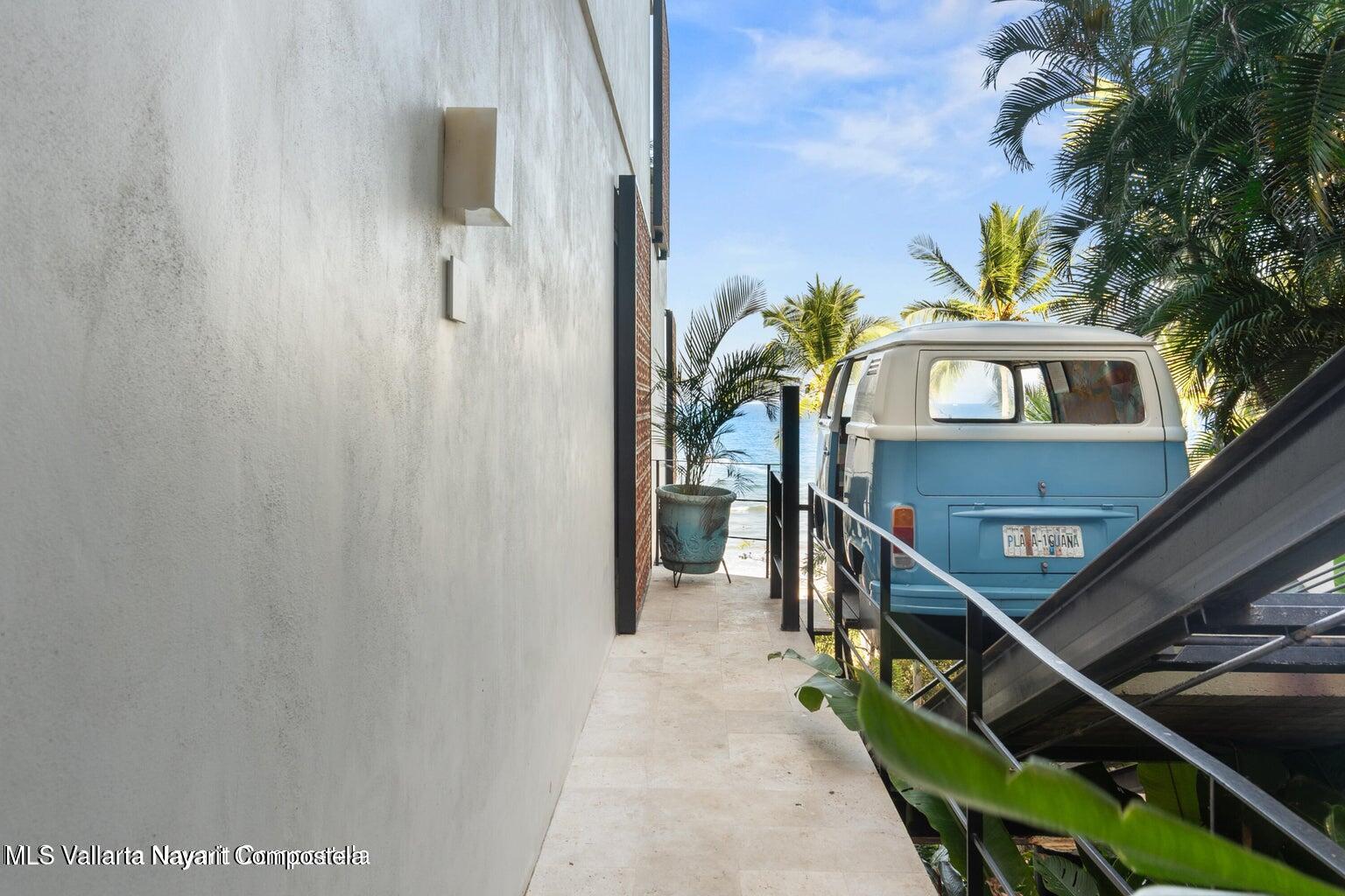 20251113163929929431000000-o