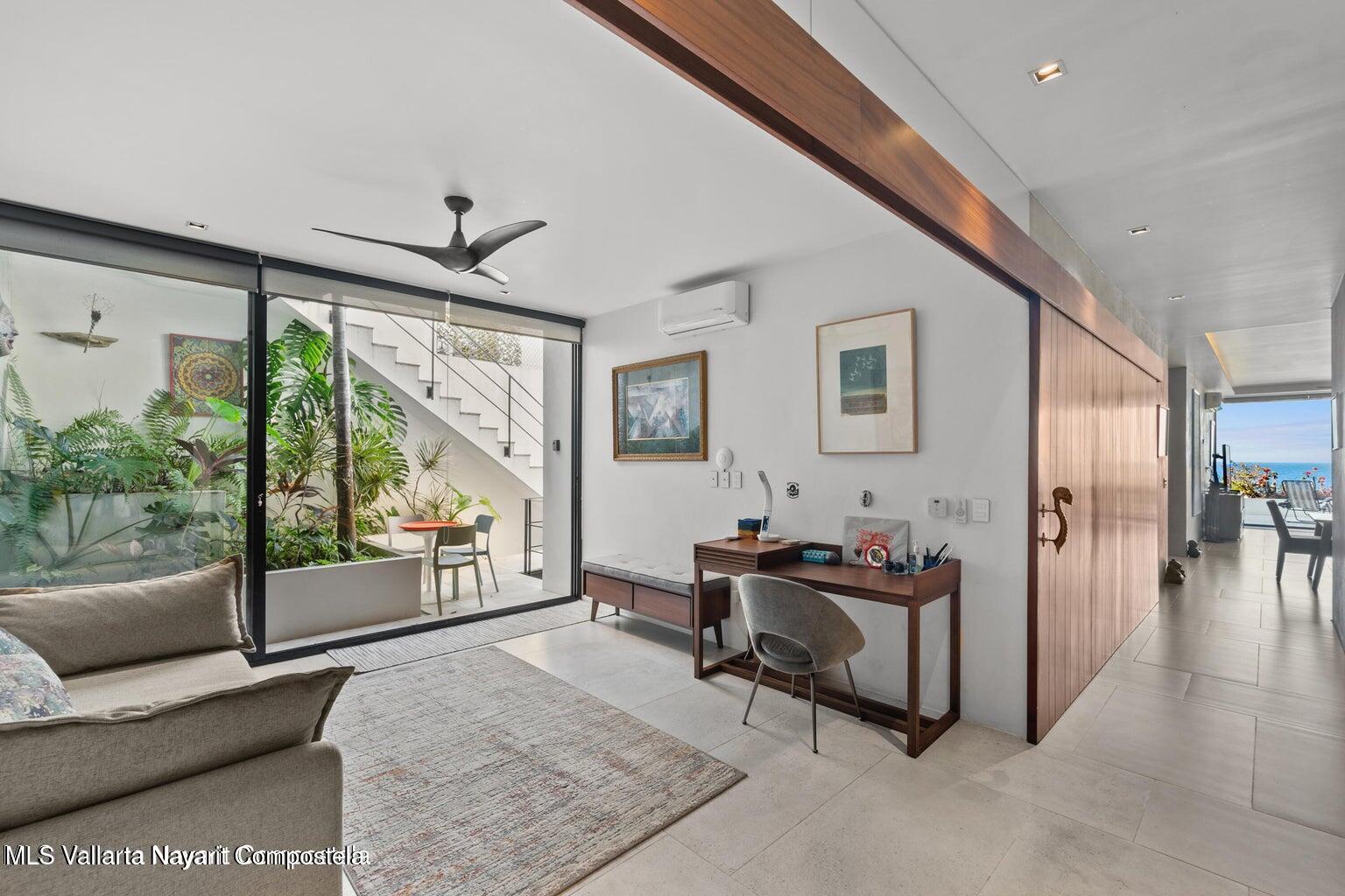 20251113163933133885000000-o