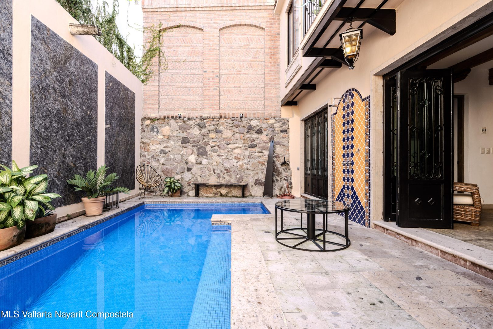 20251113180534151320000000-o