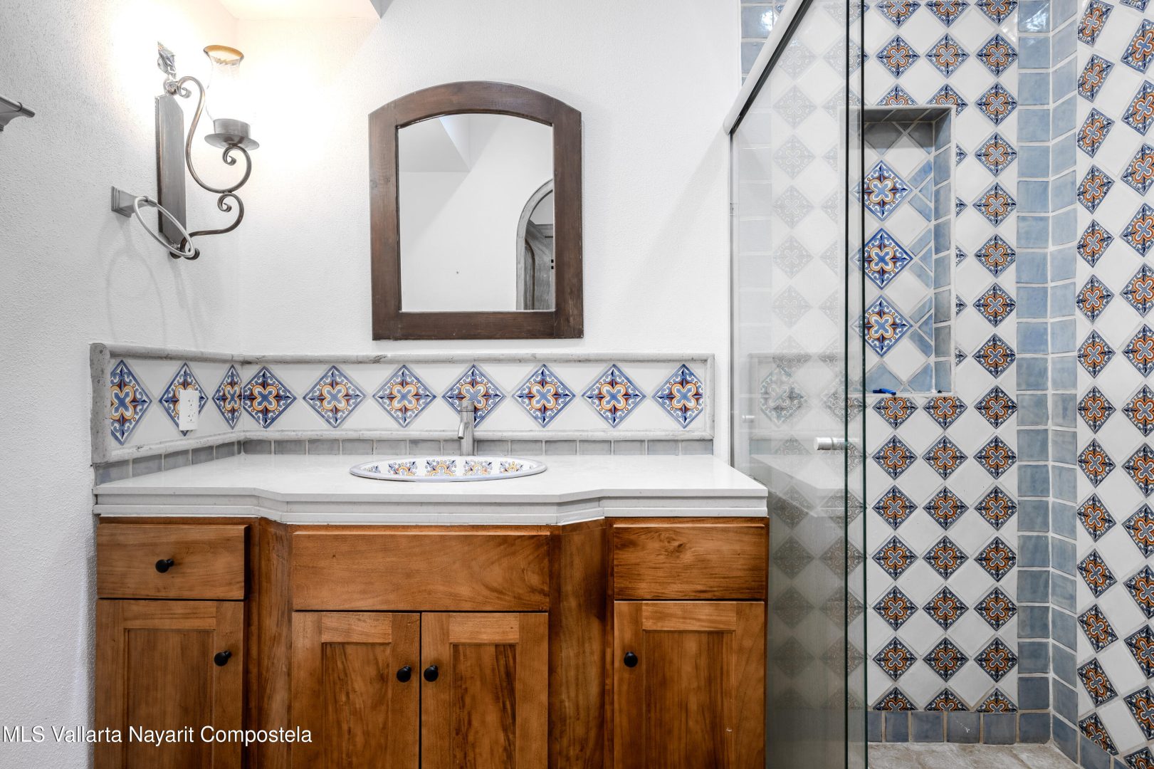 20251113180559508446000000-o