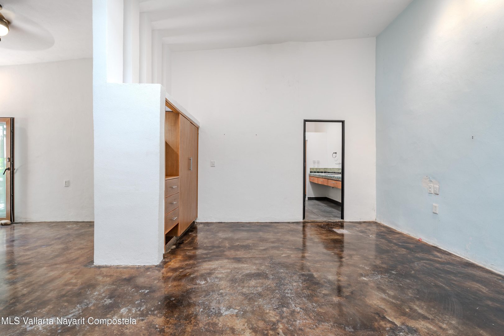 20251113181140437532000000-o