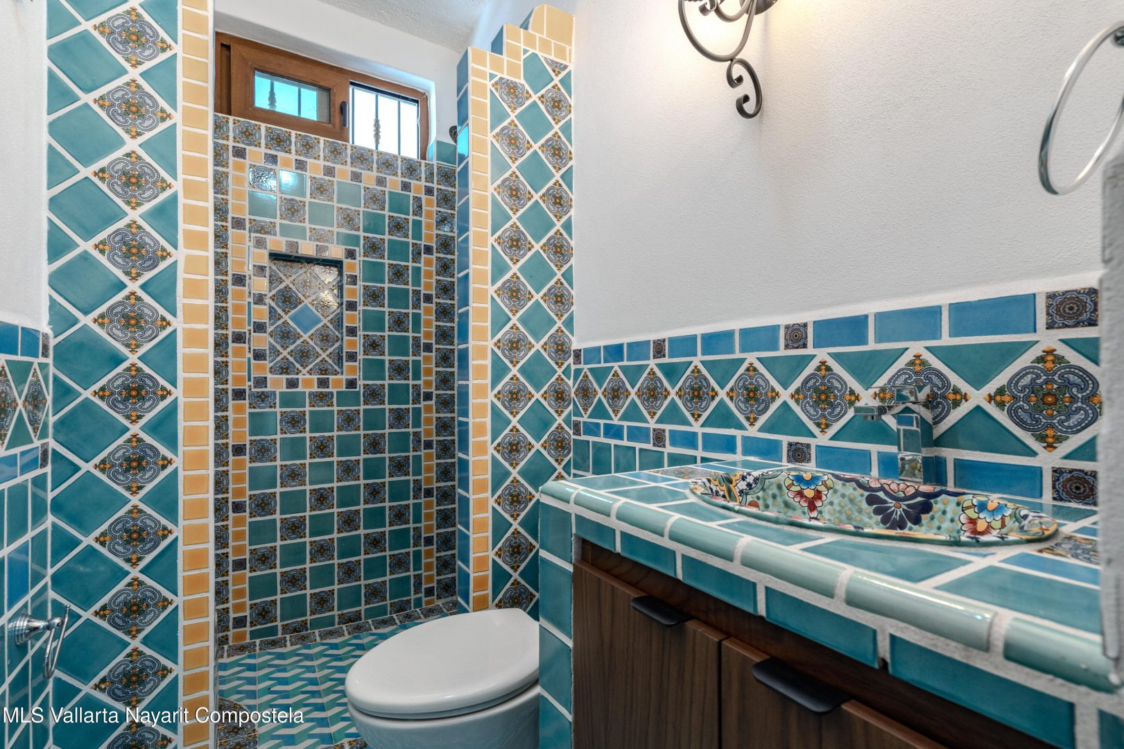 20251113181401522520000000-o