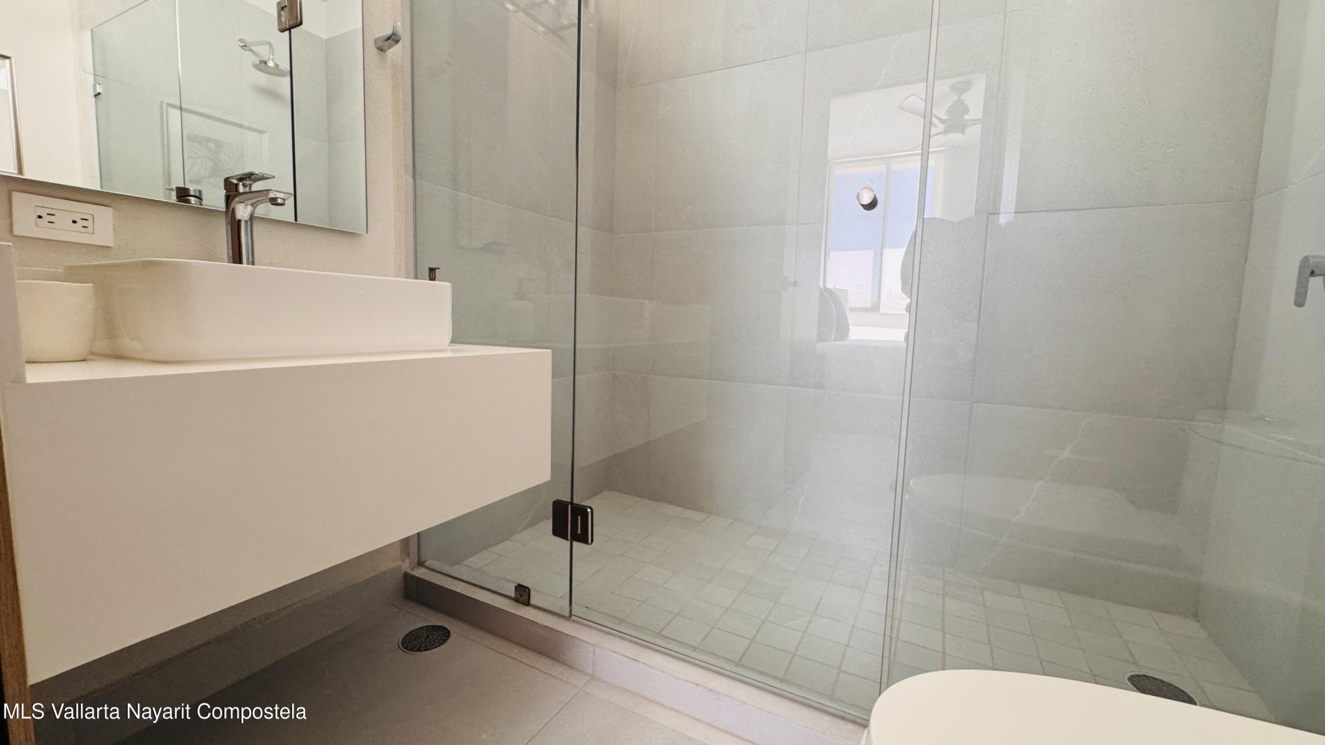 20251113201138438180000000-o