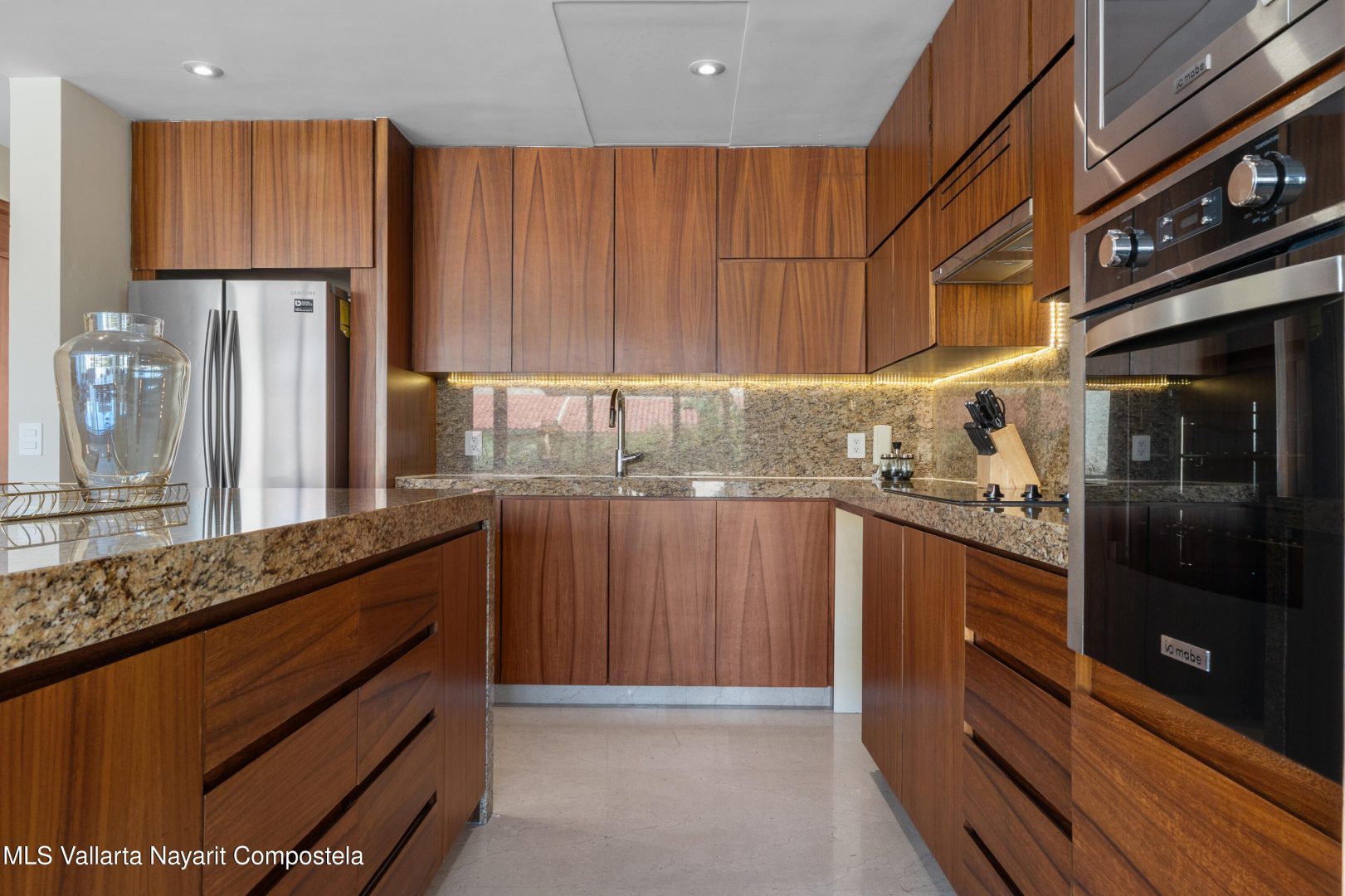 20251114143300633414000000-o