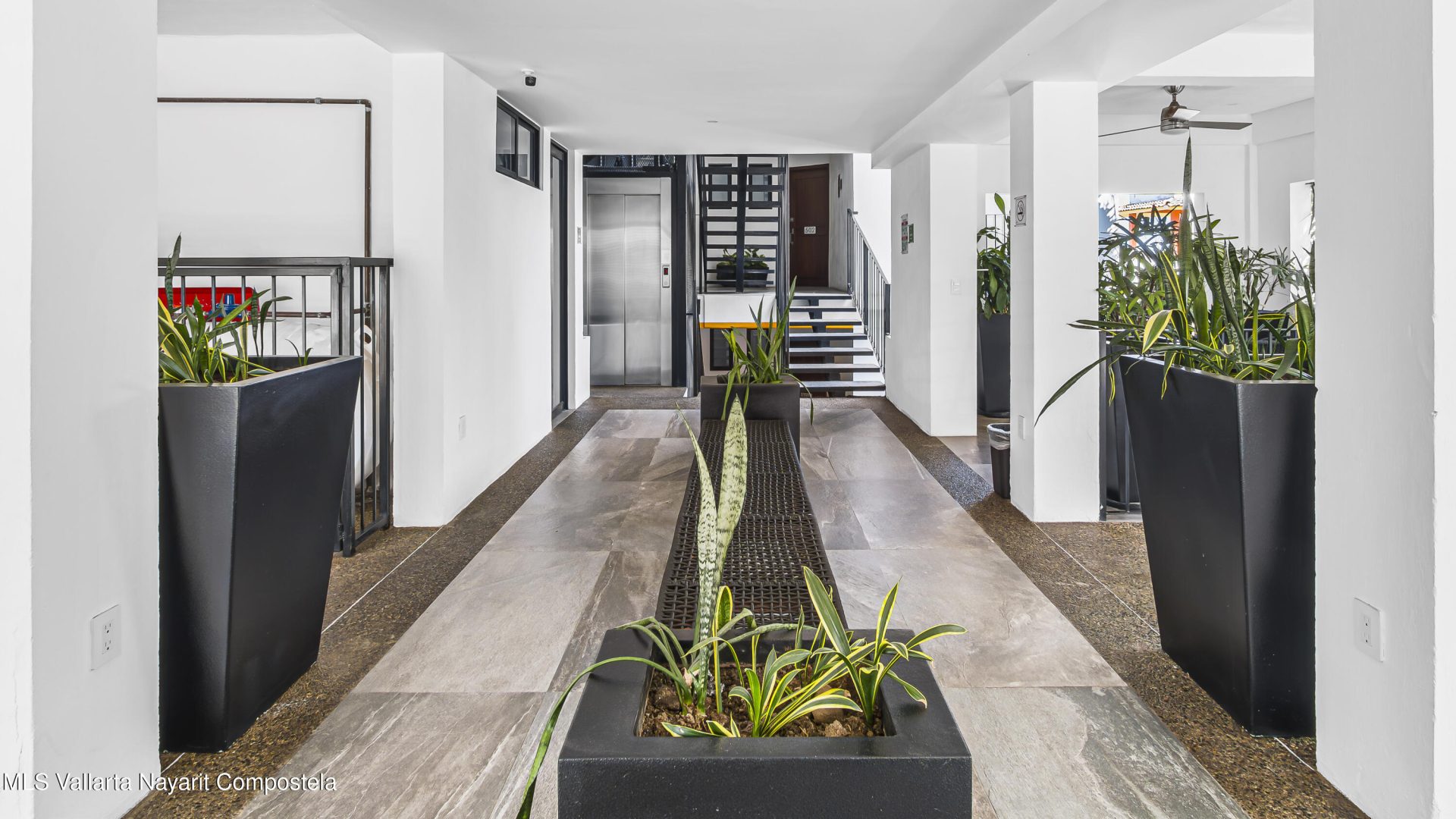 20251114150912639418000000-o