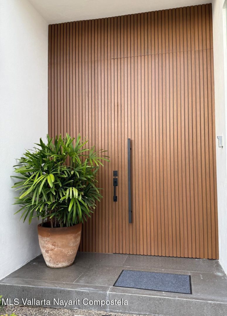 20251118014041218317000000-o