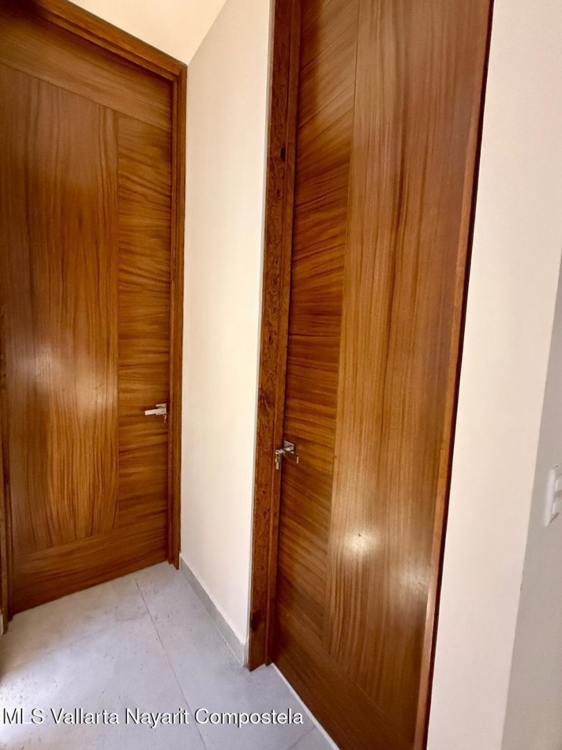 20251118014043658617000000-o