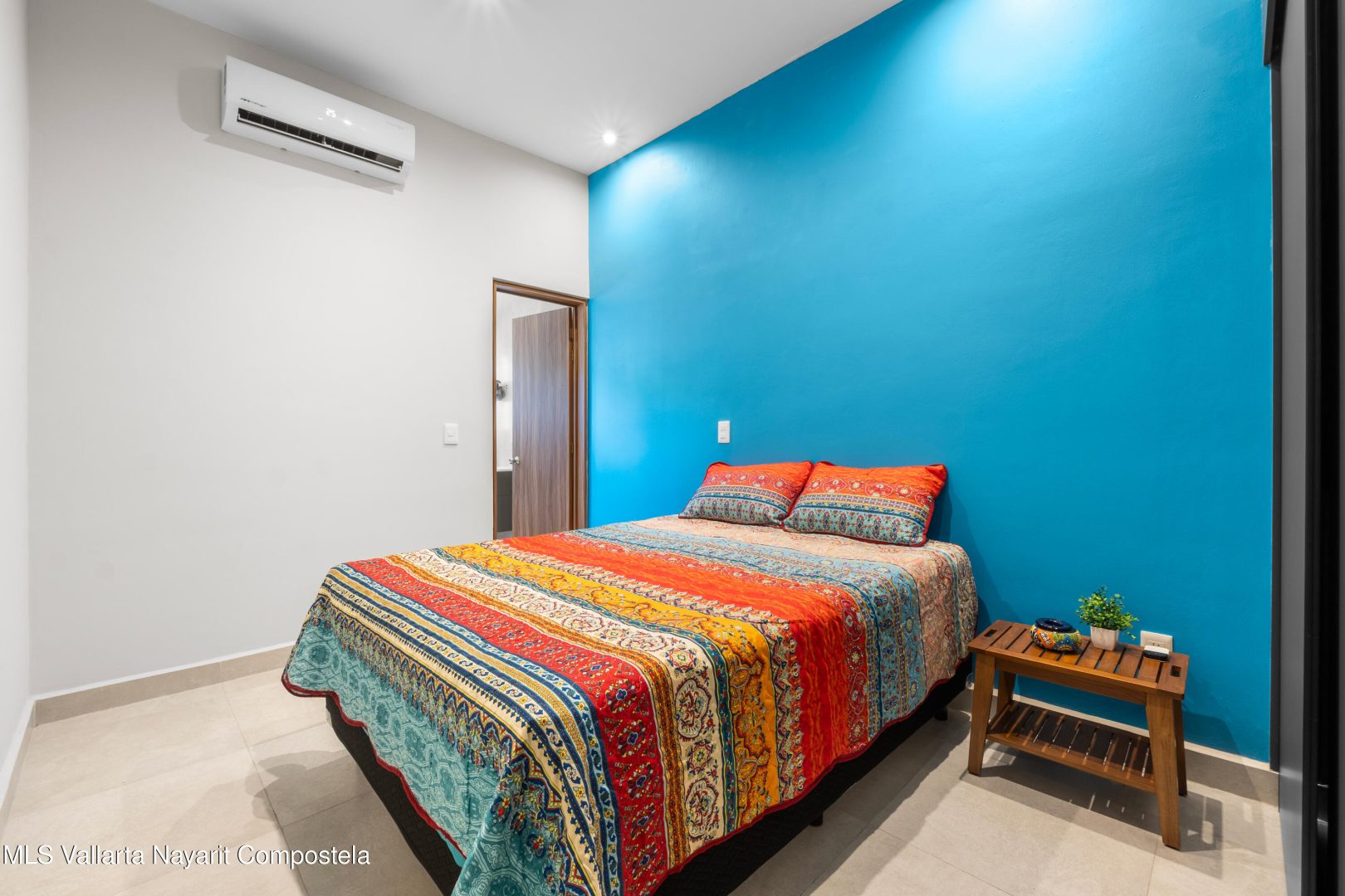 20251118162341703755000000-o