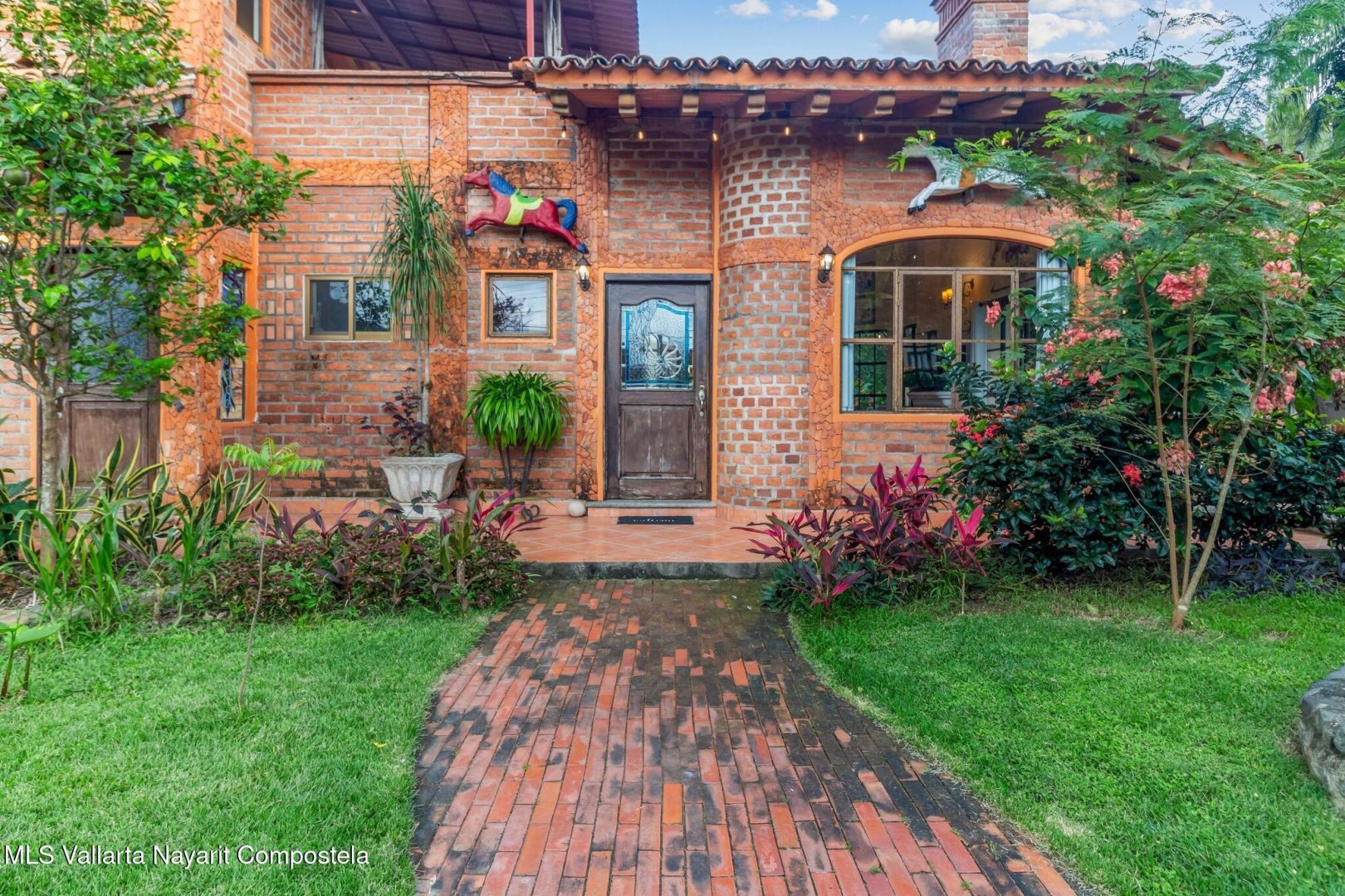 20251118224127864404000000-o