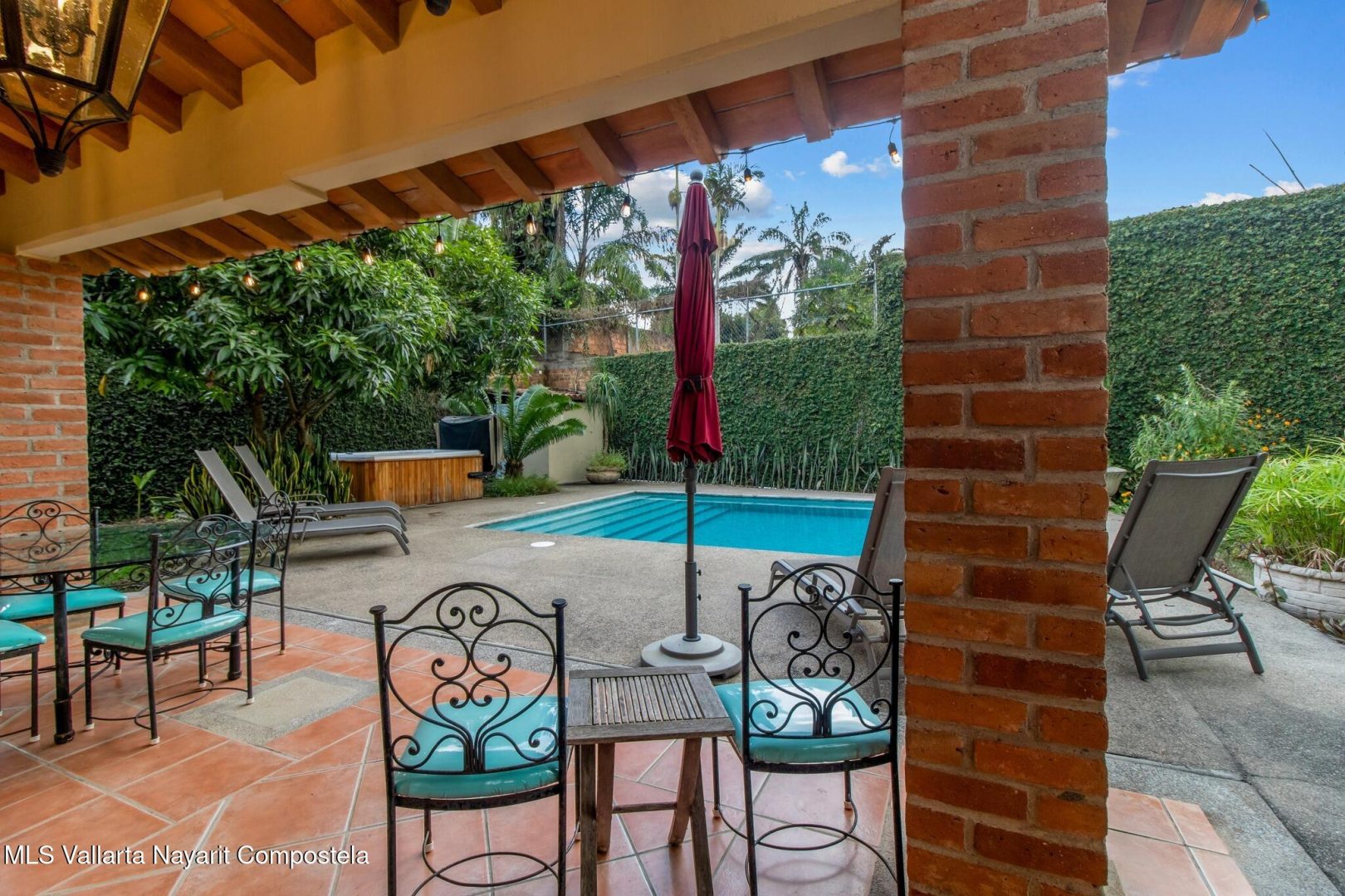 20251118224300346991000000-o