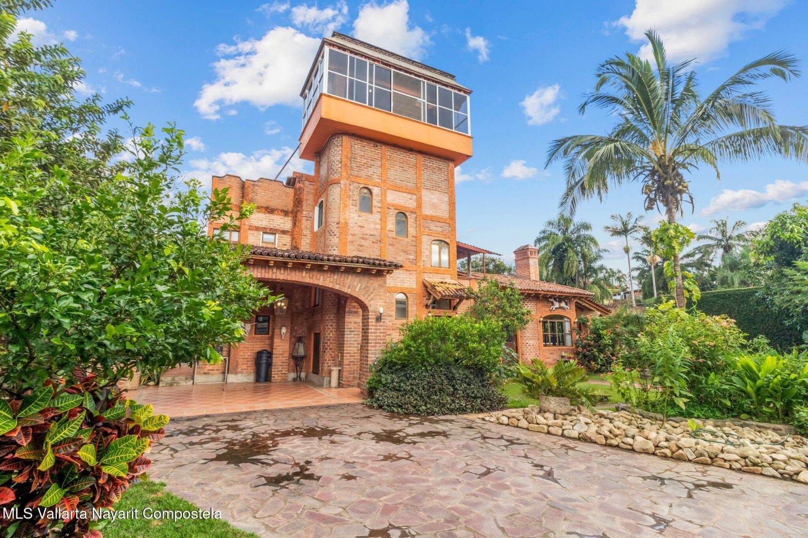 20251118224312723854000000-o