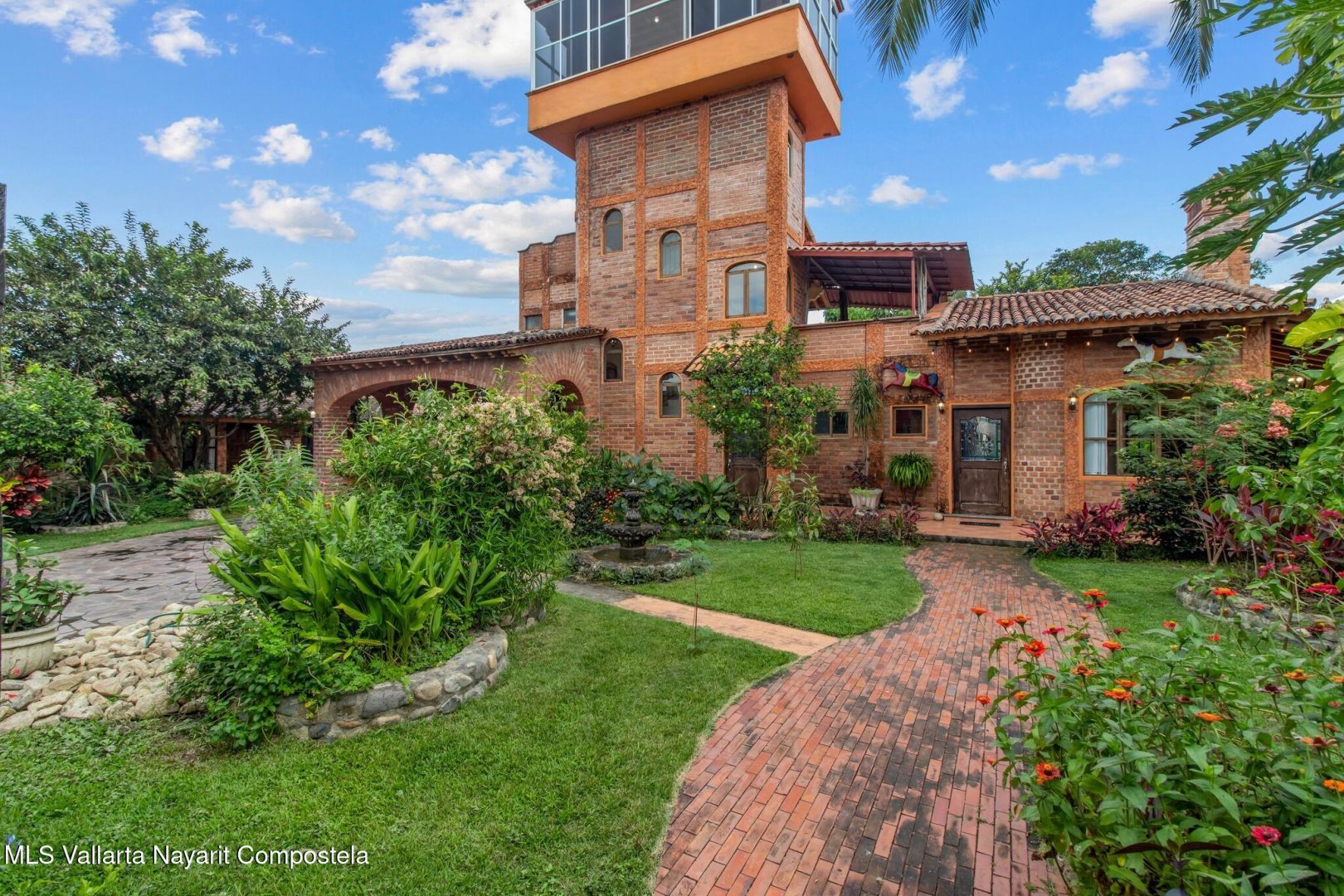 20251118224323372418000000-o