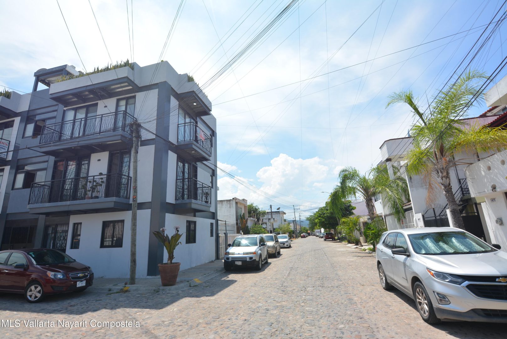 20251119022658725679000000-o