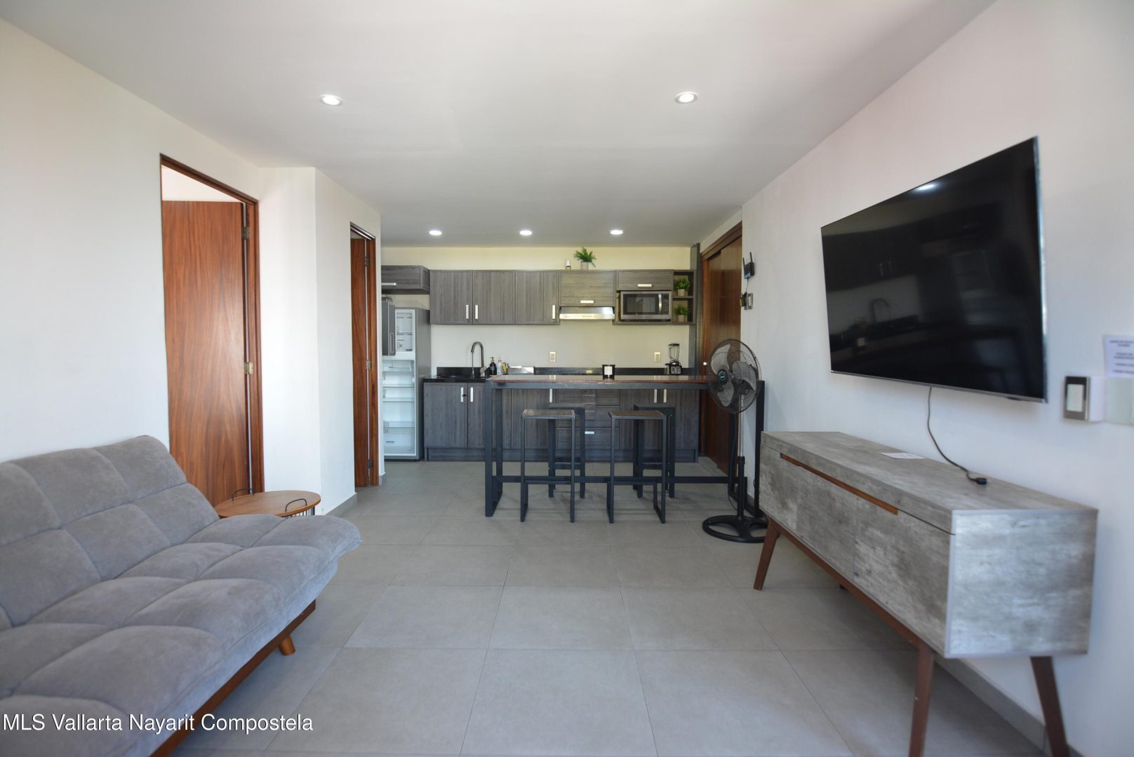 20251119022709083412000000-o